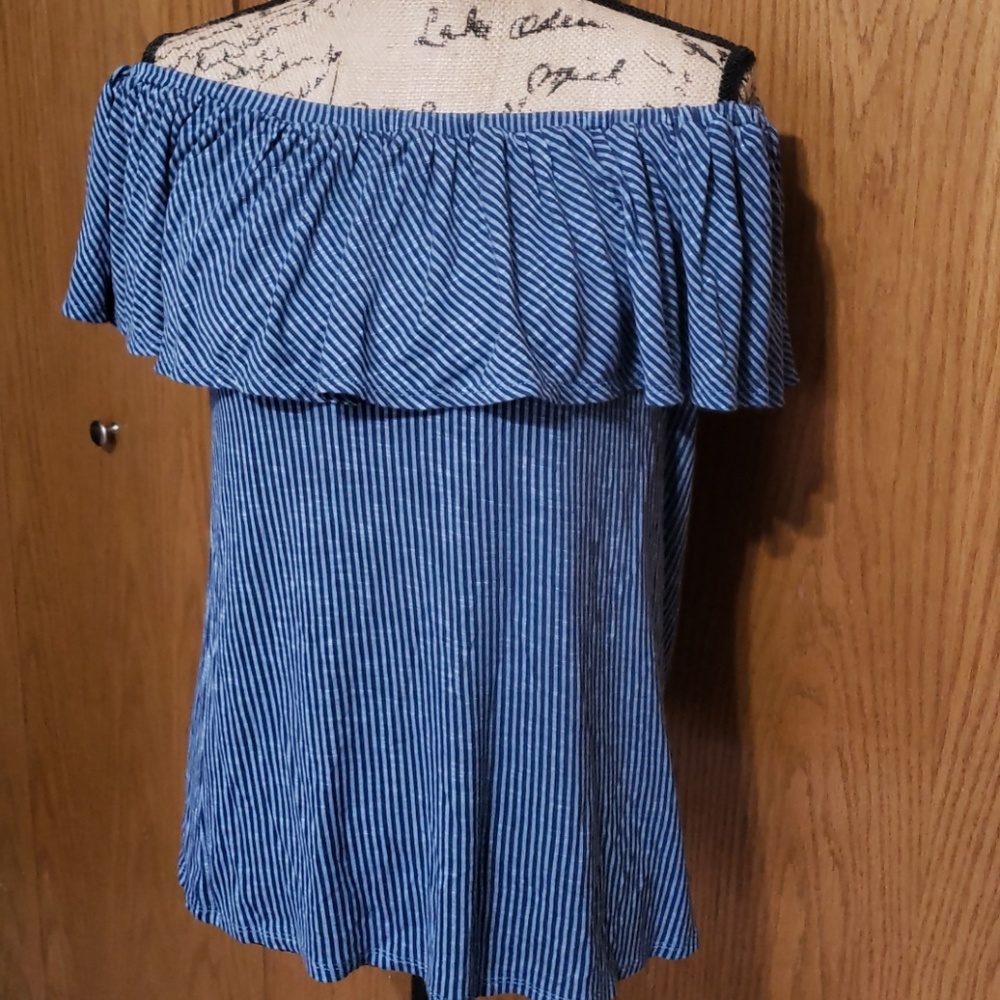 Max Jeans striped off the shoulder top